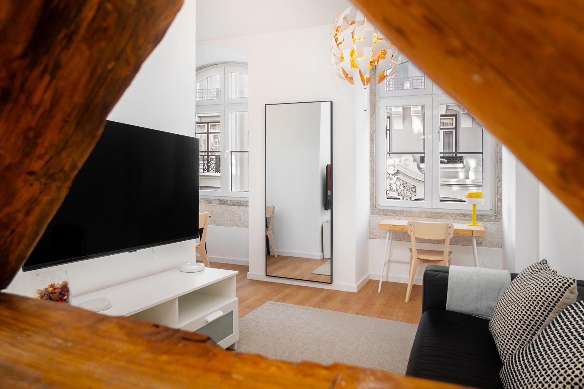 Whome Escape Exclusive Downtown Building For Rent Apartment *