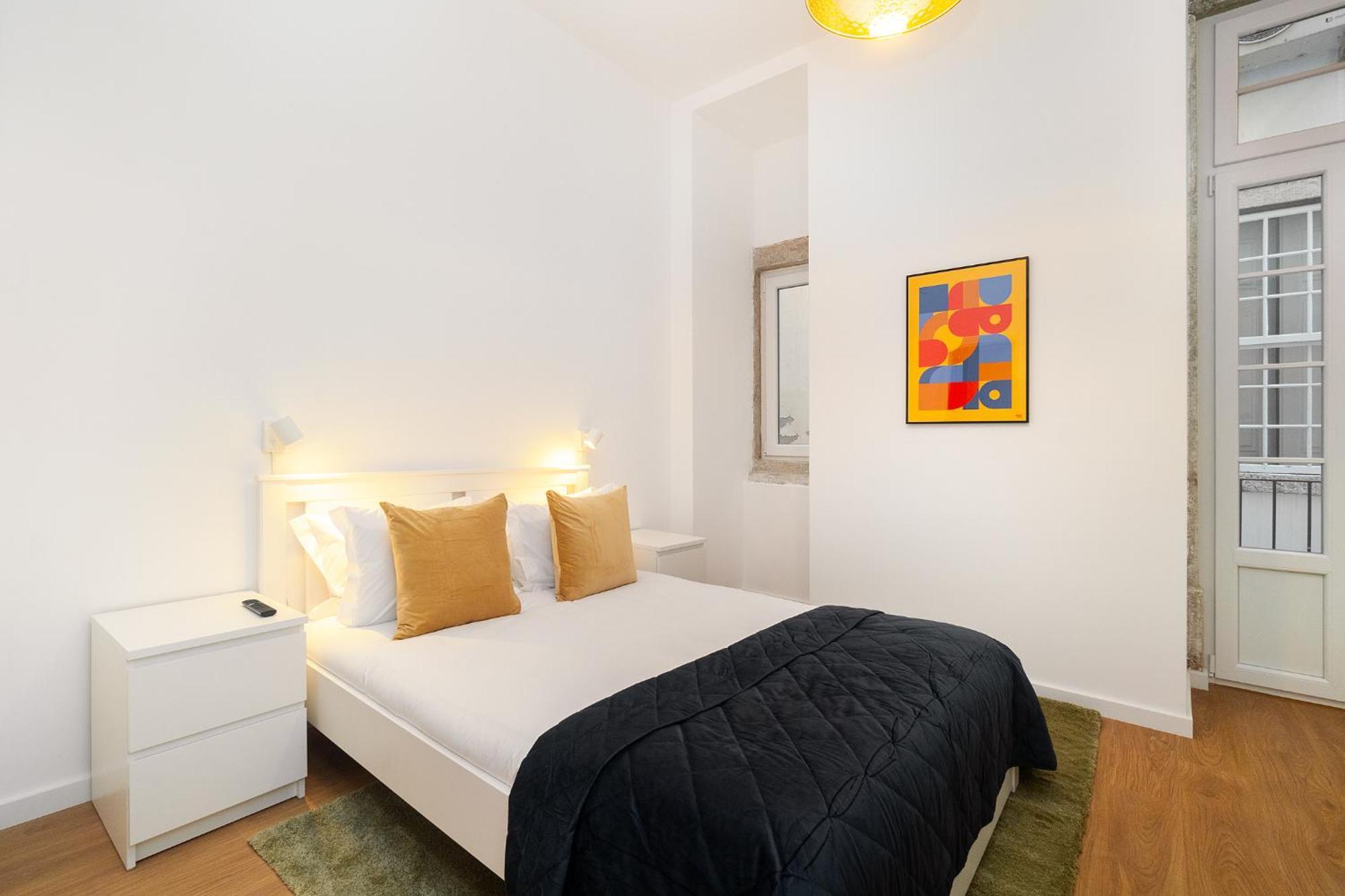 Apartment Whome Escape Exclusive Downtown Building For Rent *